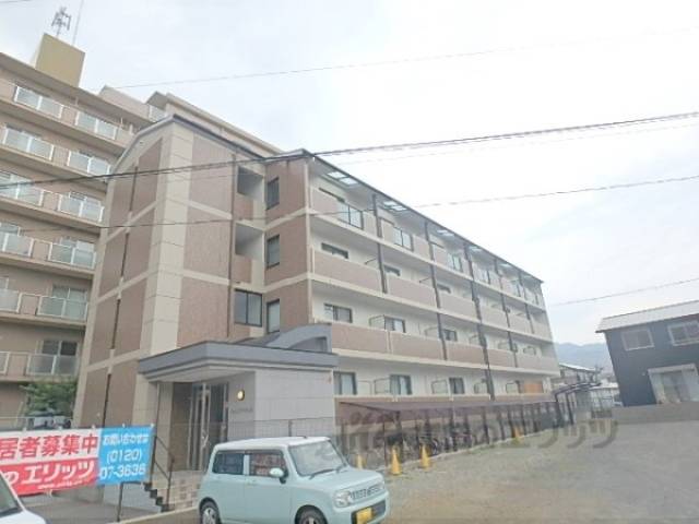 ワイズアクト３外観写真3