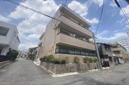 フォレスト西院外観写真