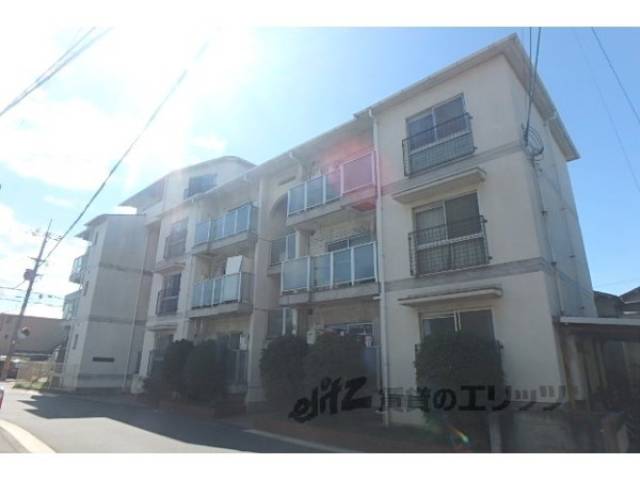 ハイツ山茶花外観写真2