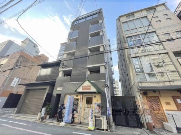 001704の外観写真