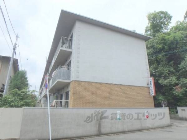 001742の外観写真