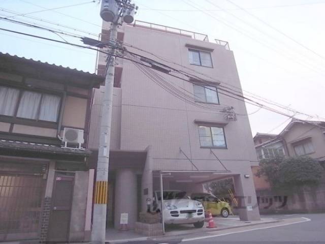 ピュア衣笠外観写真3