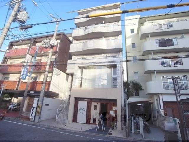 セジュール大手筋外観写真2