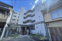 ピアフォー外観写真