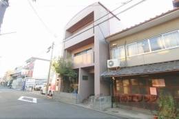 ＰＡＲＫ　ＳＩＤＥ　秀泉外観写真