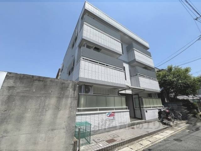 ソサエティ椥辻外観写真2