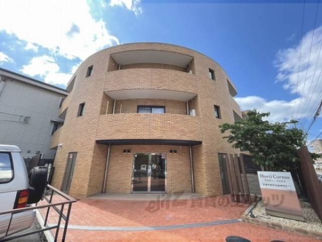 ホルティ　コルヌス外観写真1