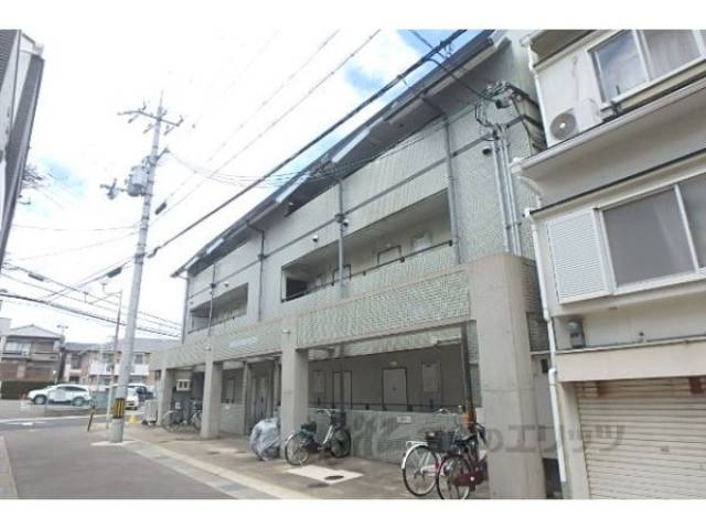 ヤングビレッジきりしま外観写真2