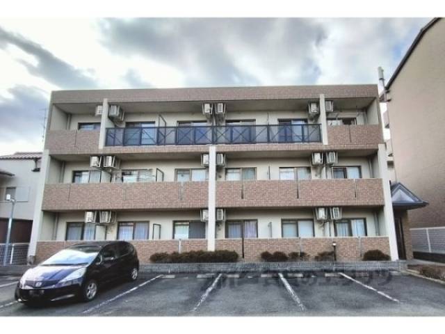 ヴィラ99外観写真1