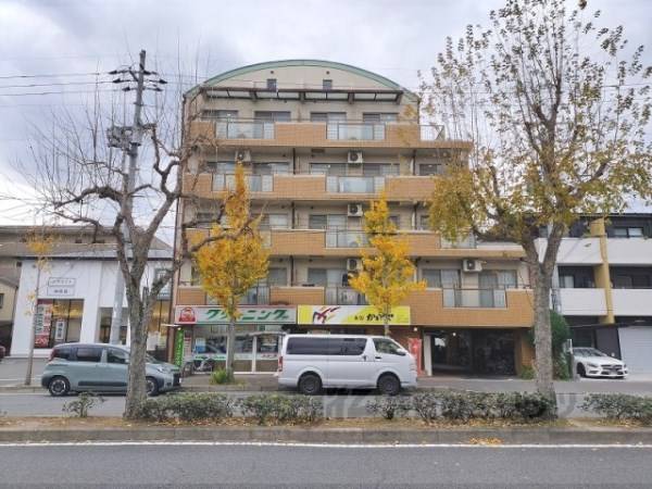 002384の外観写真