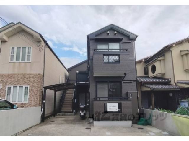 ＬＩＥＮＳ外観写真1