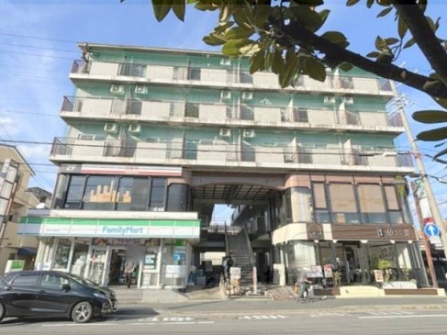 シャルネ深草外観写真2