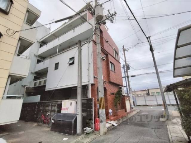 ライブカントリーエイト外観写真3