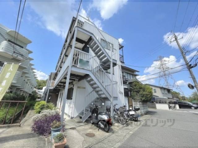 グリーンパレス桂外観写真2