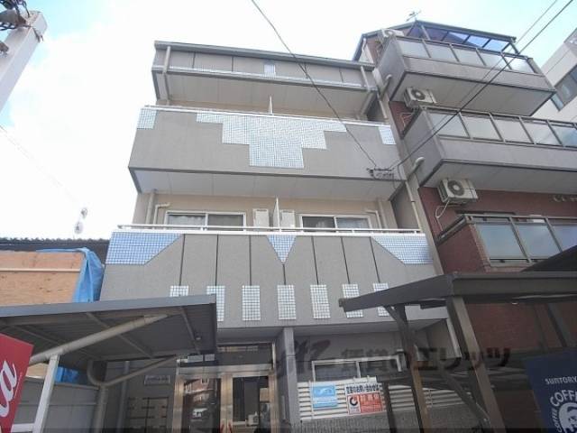 エスポワール松田外観写真1