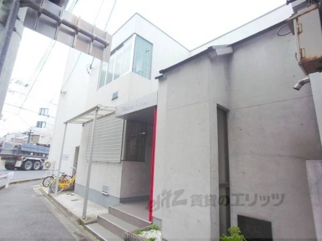 メゾン・アイゼン外観写真3