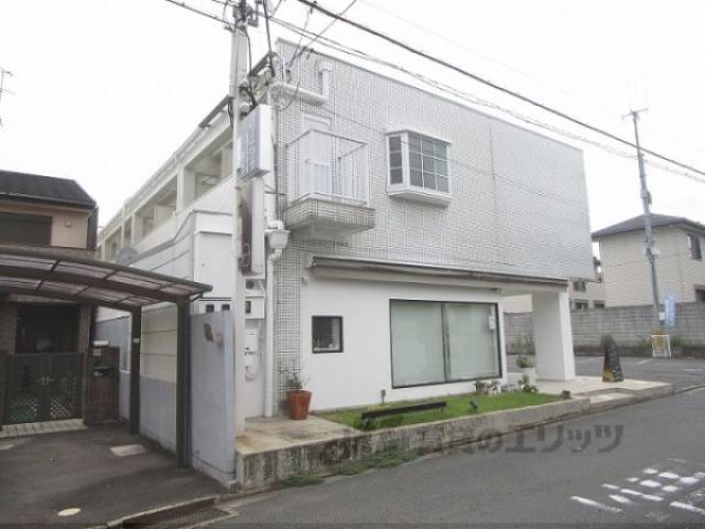 ポアール墨染外観写真2