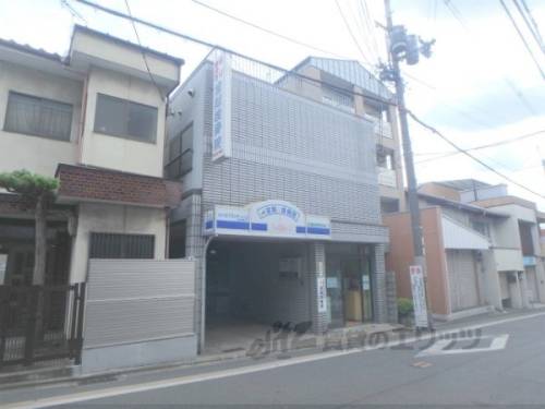 墨染駅より徒歩2分 築37年2ヶ月 2階建の賃貸物件