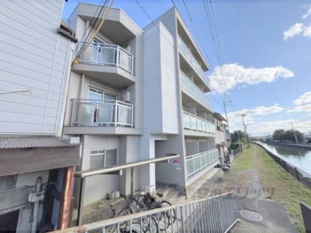 メゾン・ラピタ外観写真1