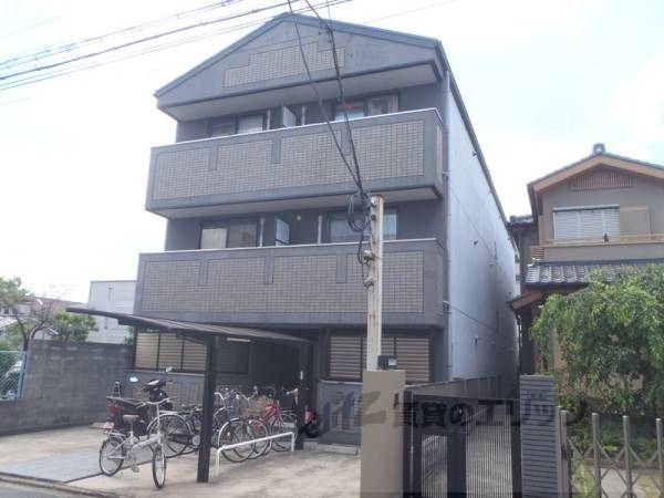 002796の外観写真