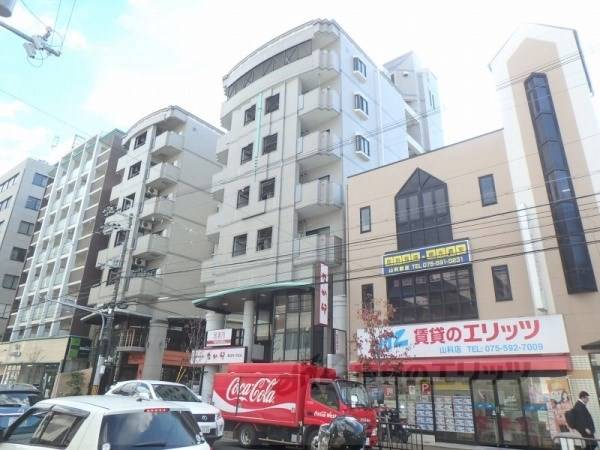 002825の外観写真