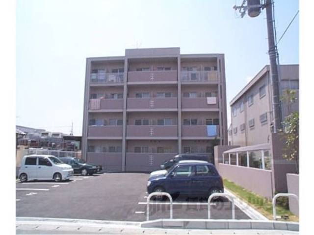 ピュア２４外観写真1