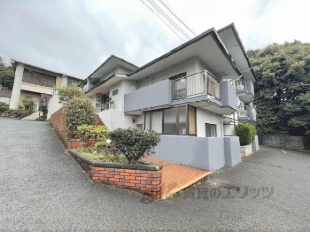 ヴィラバードランドＩ外観写真1