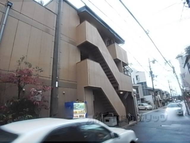 ワンダーコスモスベン外観写真2