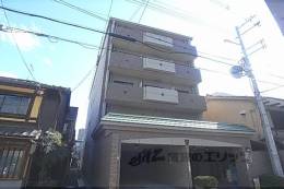 ビクトワール二条外観写真