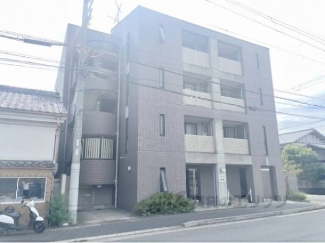 レザンス高縄外観写真2