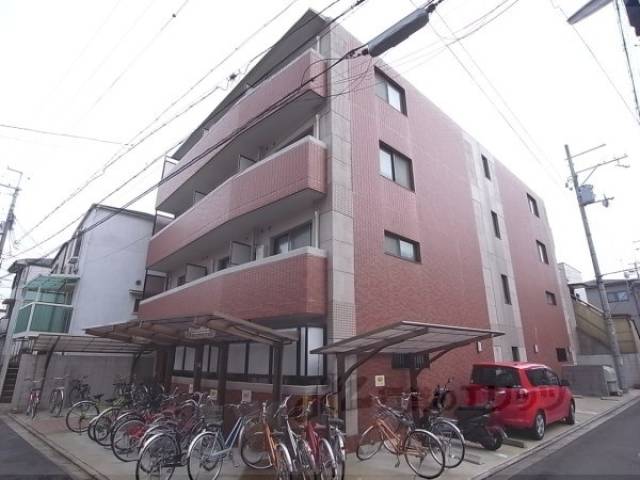 シャトールミエール外観写真1