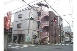 バドワール墨染外観写真