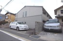 リバーハイツ山科外観写真