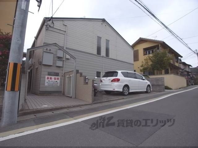 リバーハイツ山科外観写真2