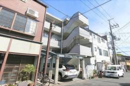 スプレンディッドピープル鳥塚外観写真