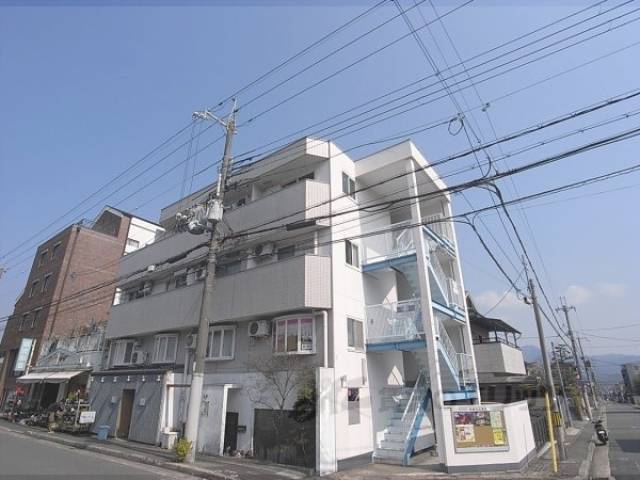 ブルーマウンテン外観写真2