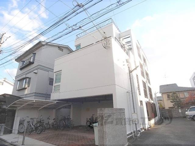 カサ・デ・ソーラ四条外観写真1