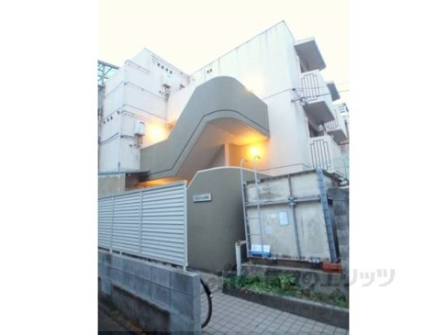 ベルファム西院外観写真2