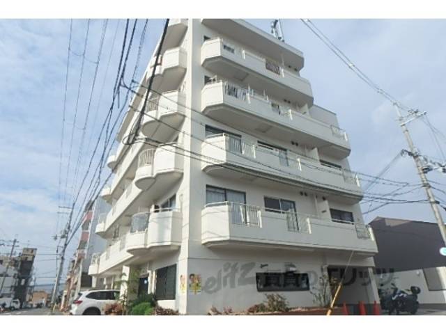 マンションエイト外観写真2