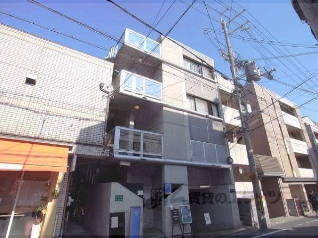 フラット７１７外観写真2