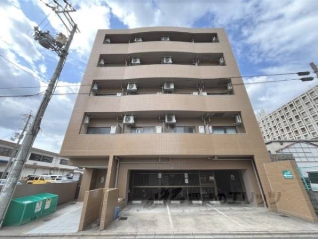 メゾンセザンヌ外観写真2