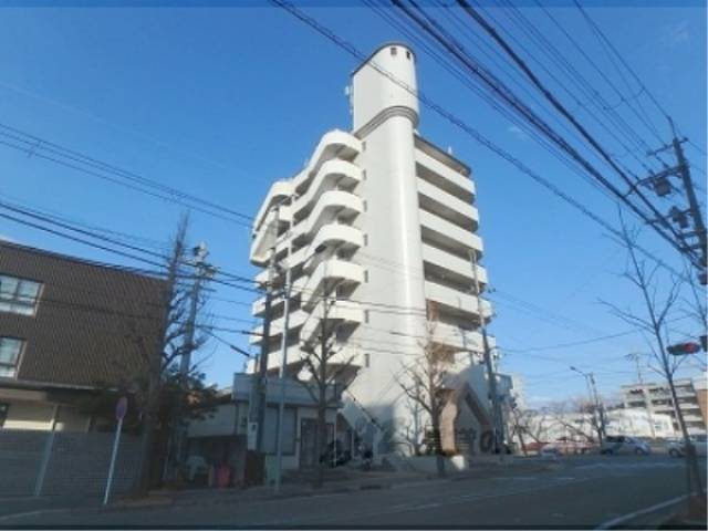 レッド　モア外観写真2