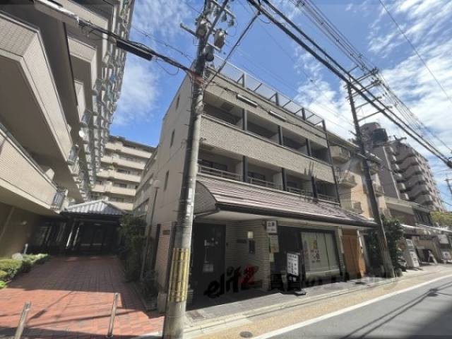 ヴィラ・タテハラ外観写真1