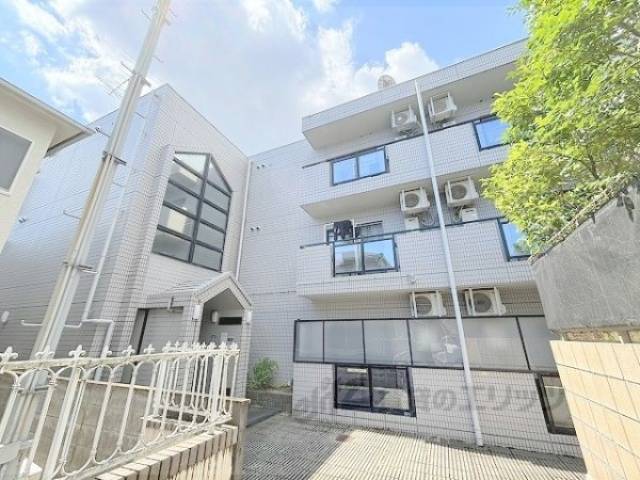 グランタック竜安寺外観写真1