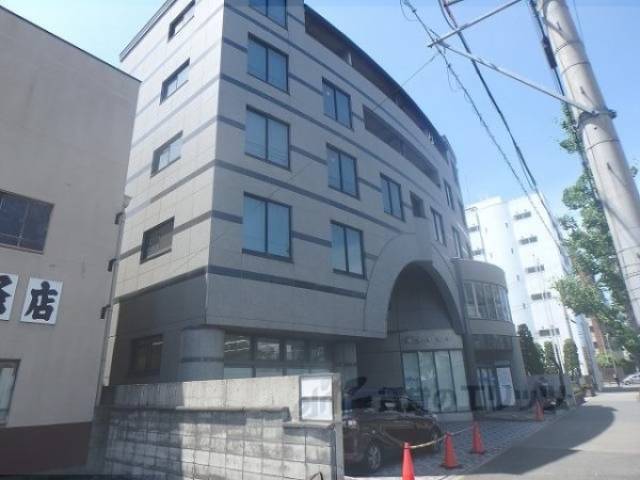 スクリーン３２３３外観写真1