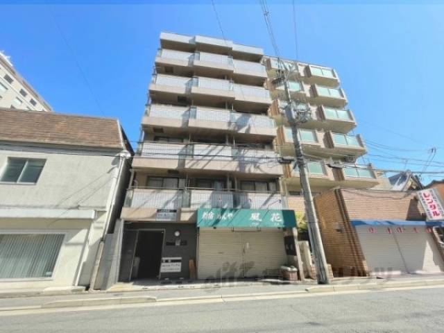 アンクル烏丸高辻外観写真1