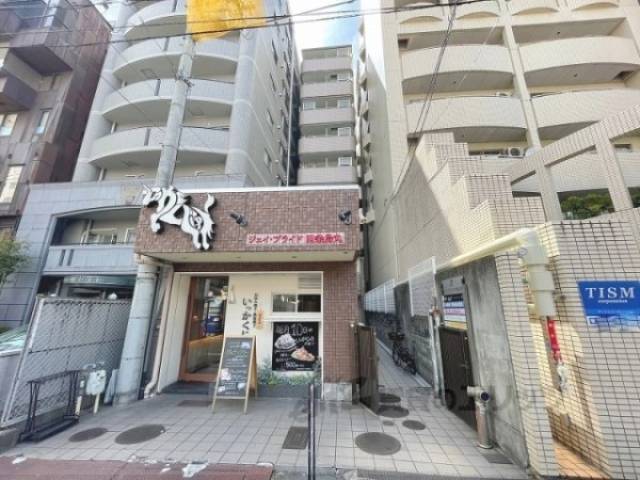 ジェイプライド四条烏丸外観写真1