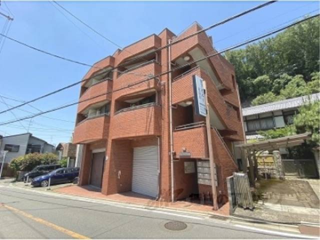 岩下ビルド北白川外観写真2