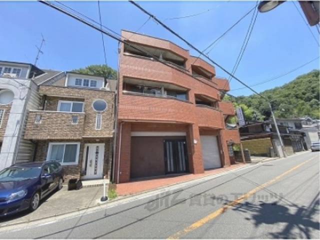 岩下ビルド北白川外観写真3