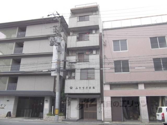 エンジョイ山本ビル外観写真1